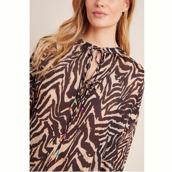 Bl-nk London Anthropologie Arely Blouse Animal Zebra Print Brown Beige Size XS - Picture 2 of 8